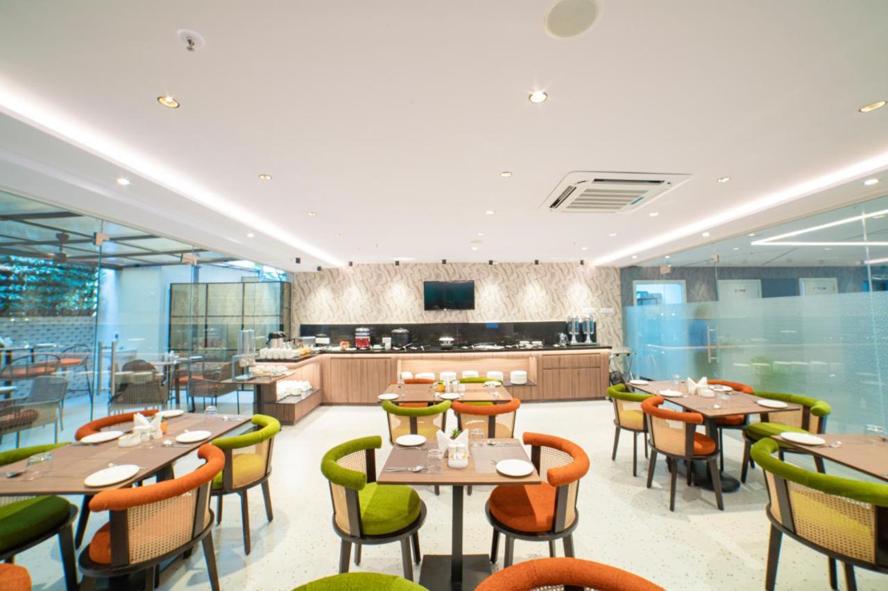 The Beacon Hotel ויסאקפאטנם מראה חיצוני תמונה