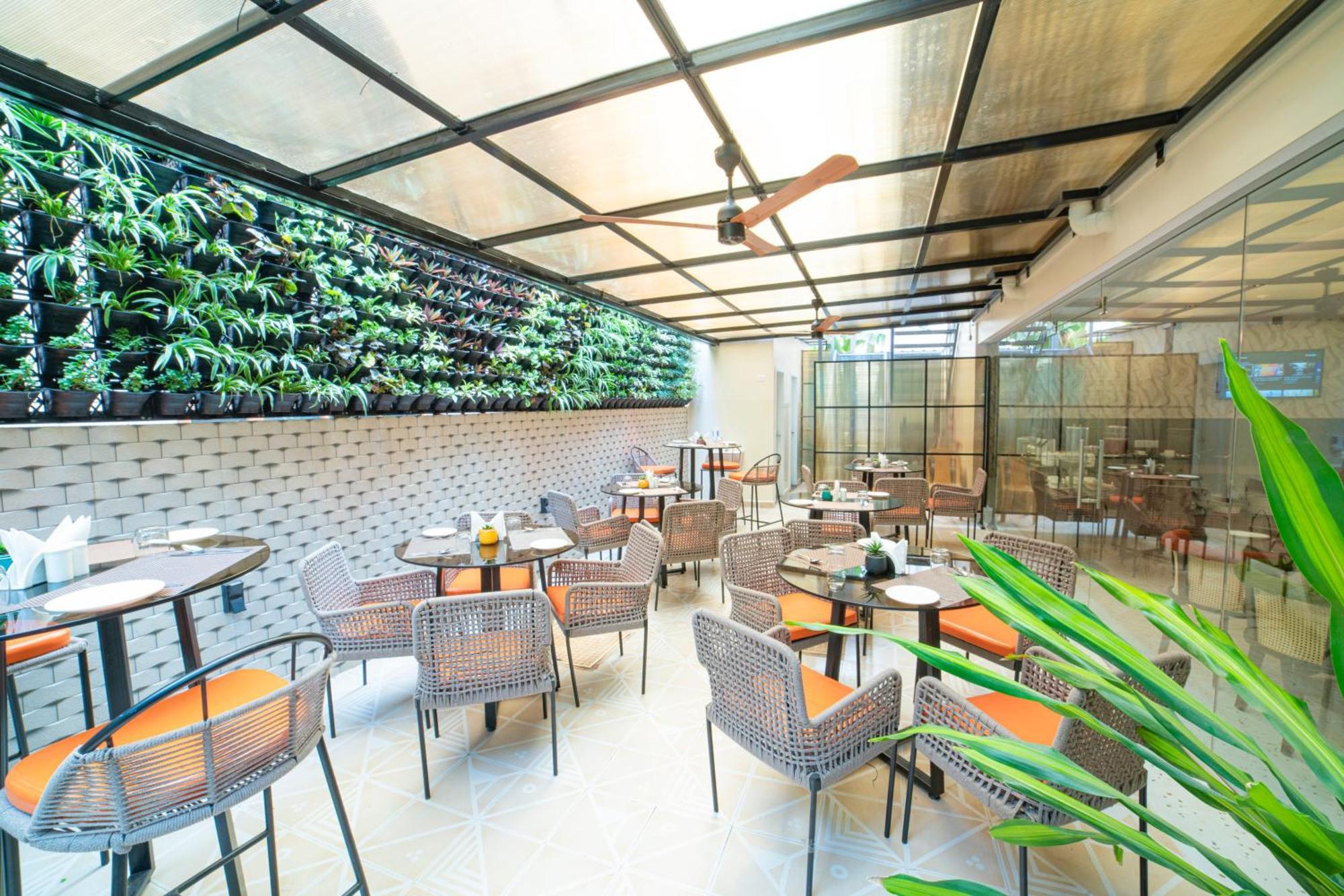 The Beacon Hotel ויסאקפאטנם מראה חיצוני תמונה